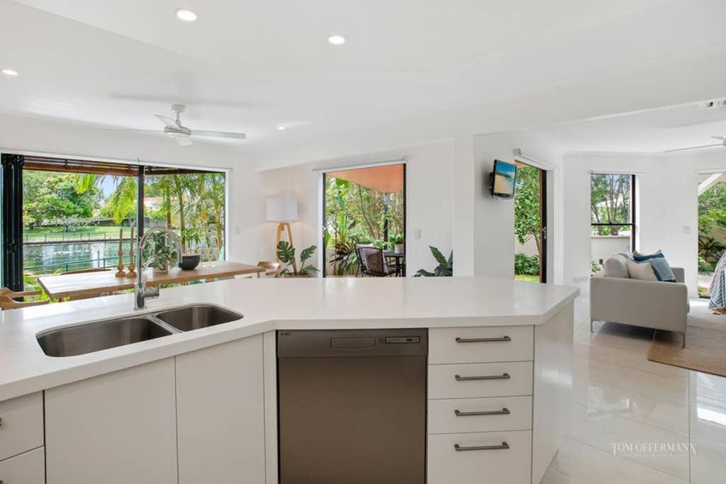 Quay Largo: Riverside Haven Noosaville Dış mekan fotoğraf